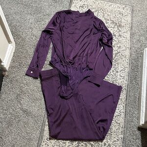 💜Ladies 2 Piece Outfit💜